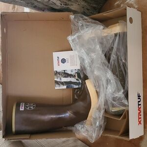 NIB Xtratuf Salmon Sisters 15" Legacy Boot Women's 8